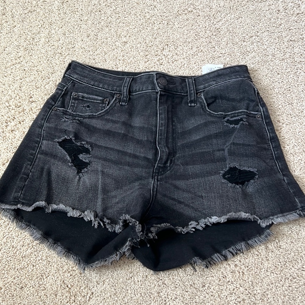 ABERCROMBIE size 4 black denim distressed shorts